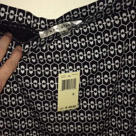 Small skirt nwt Max studio - Picture 2 of 5